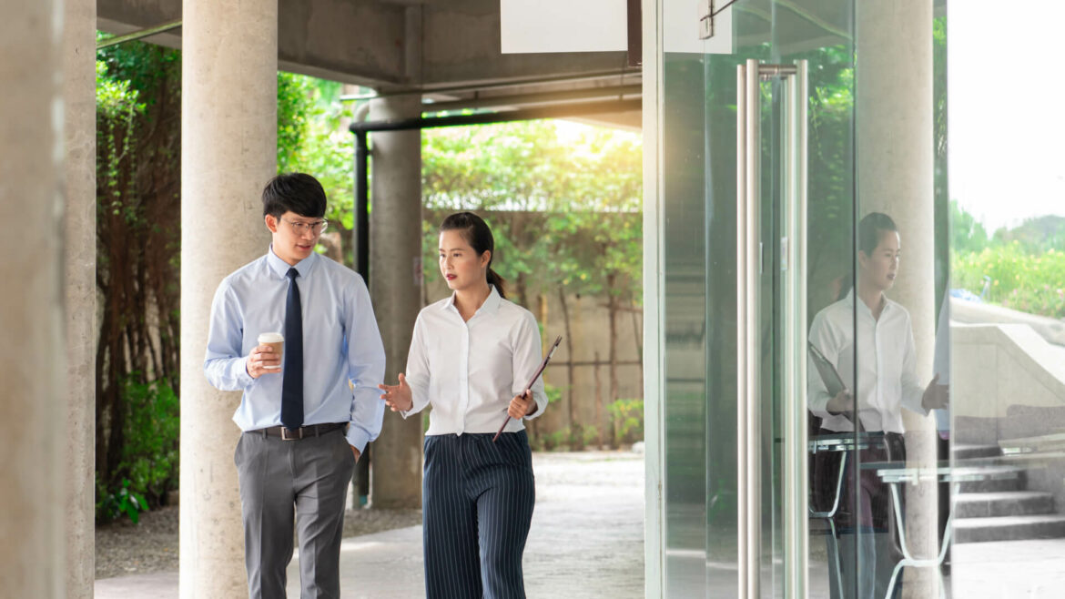 managing hybrid compliance